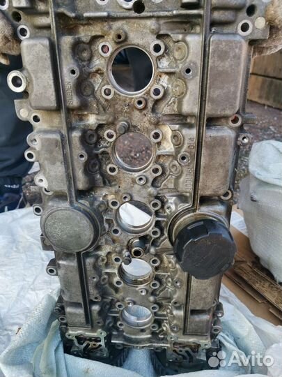 Запчасти двигателя б/у Вольво хс90 2.5Т В5254Т2