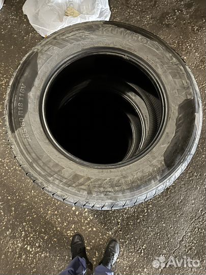 Kumho Crugen HT51 285/60 R18