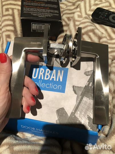 Дверные ручки межкомнатные с замком новые