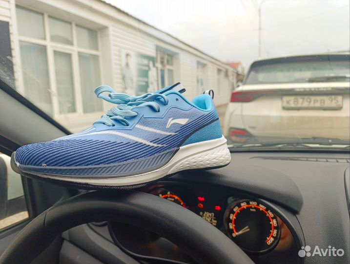 Кроссовки лининг мужские