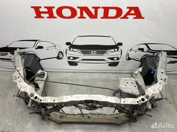 Рамка радиаторов (телевизор) Honda Accord 8 CU