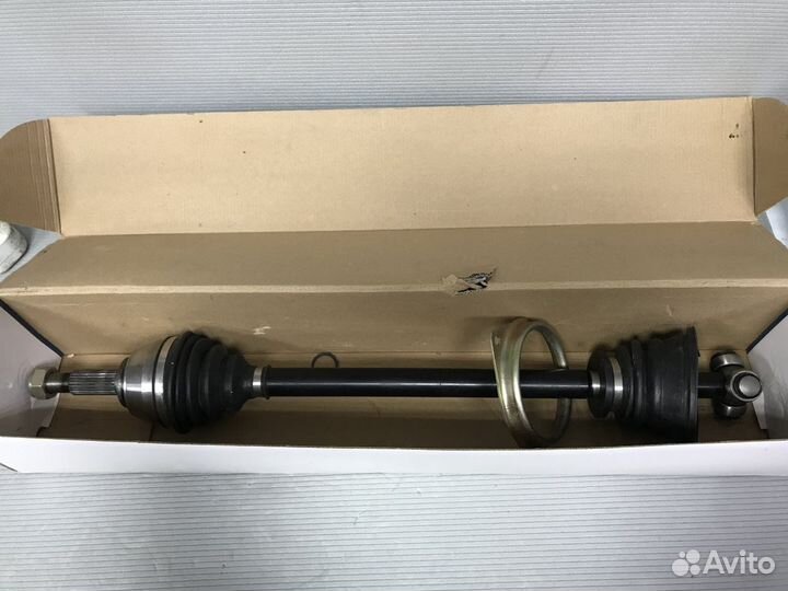 Привод в сборе левый Largus /Logan 1.4i/1.6i кпп JH3