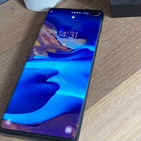 Samsung Galaxy S10+, 8/128 ГБ