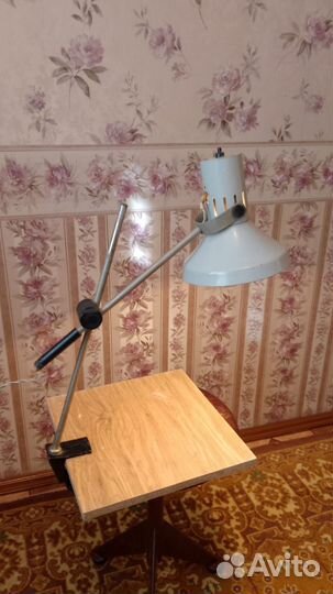 Настольная лампа СССР, прикручивается