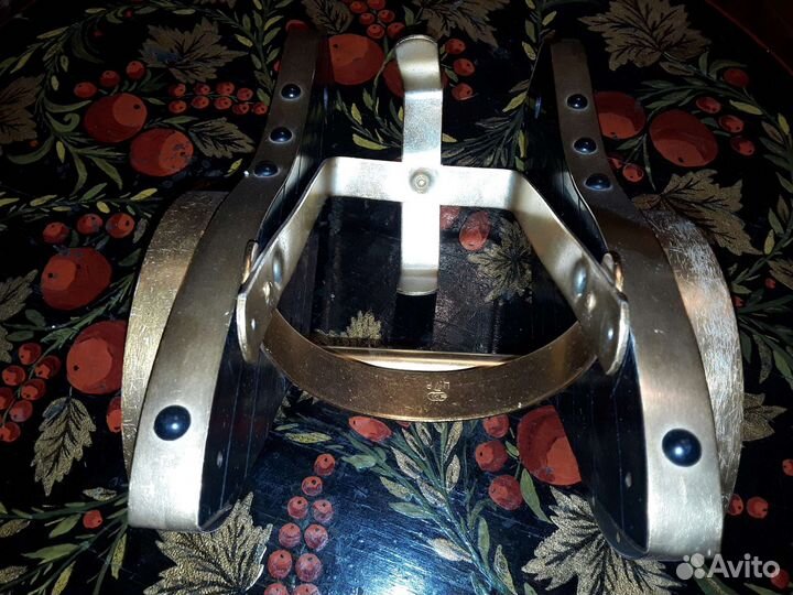 Подставка под шампанское -для сервировки стола