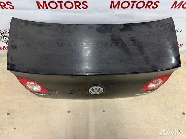 Крышка багажника Volkswagen Passat B6