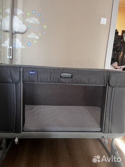 Приставная кроватка chicco next2me forever
