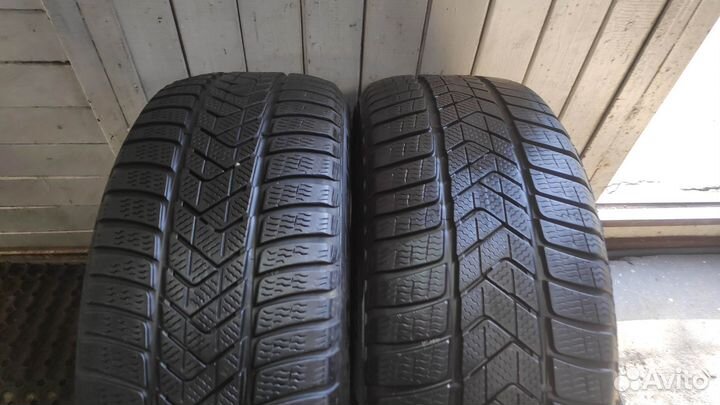 Pirelli Winter Sottozero 3 245/45 R19 102V