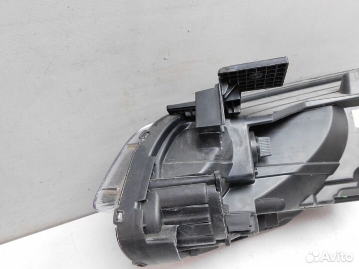 Фара правая Kia Rio