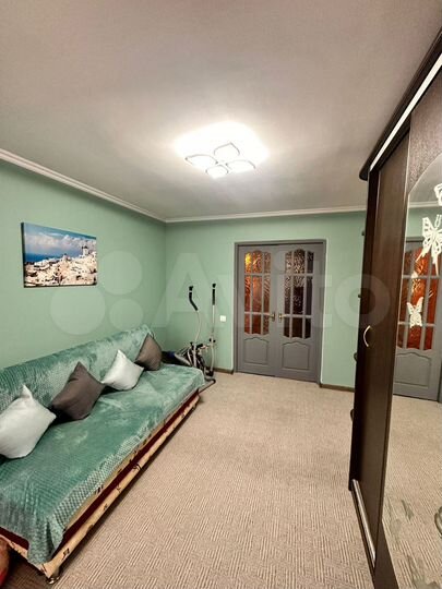 3-к. квартира, 84,2 м², 6/12 эт.