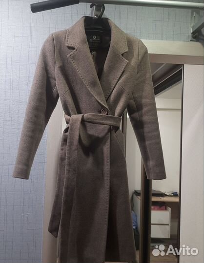 Продам пальто