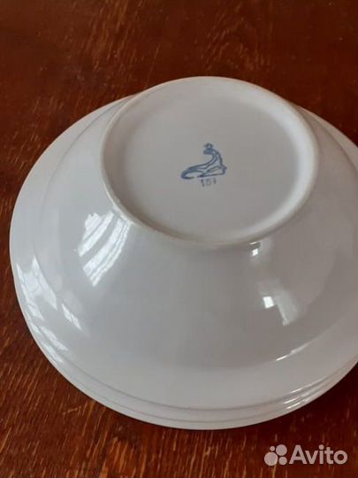 Салатник 23см