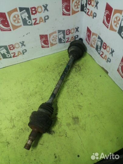 Привод задний правый Mercedes Benz