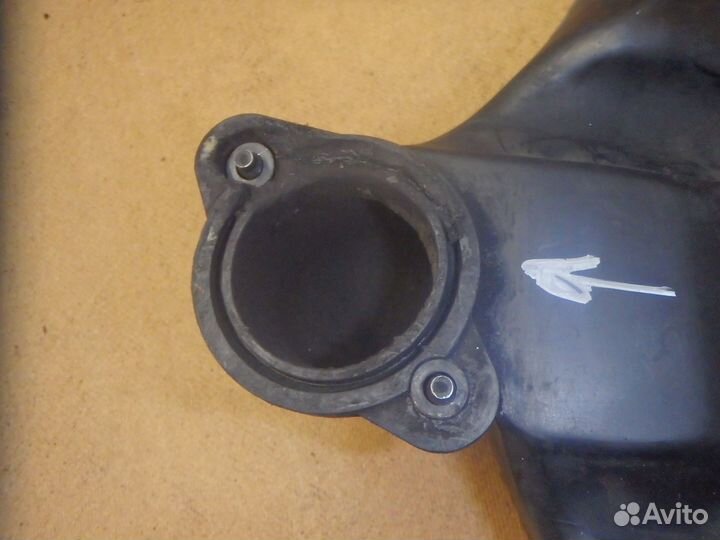 Коллектор впускной Форд Транзит 2000-2014 - 2.4 TD