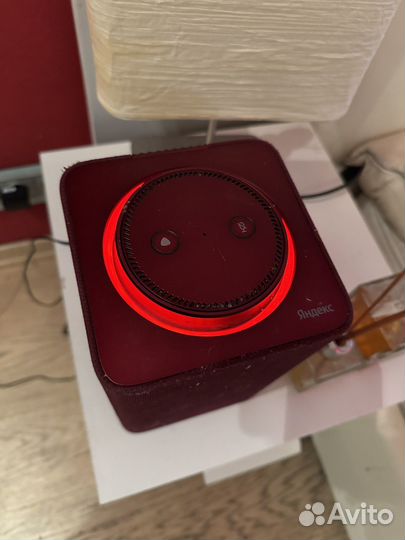 Яндекс колонка макс, на подписке заблокирована