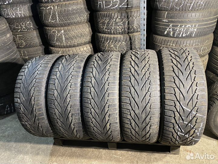 Nokian Tyres Hakkapeliitta R2 SUV 285/60 R18 116R