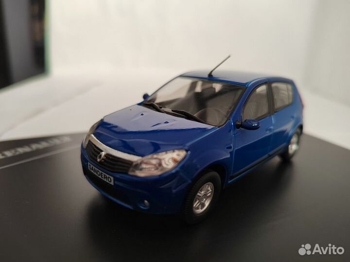 Renault 4 модели в масштабе 1/43