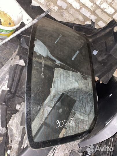 Стекло лобовое заднее Chevrolet Aveo t250 седан