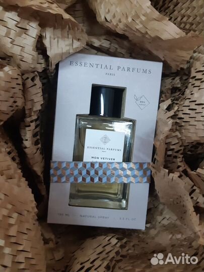 Туалетная вода женская Essential mon vetiver