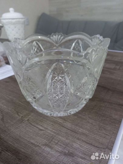 Салатница и Конфетница