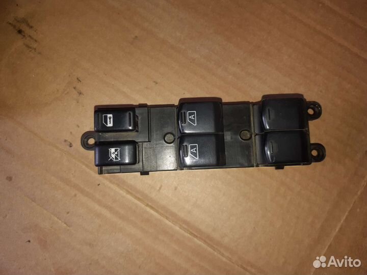 Infiniti FX35 блок управления стеклоподъёмников