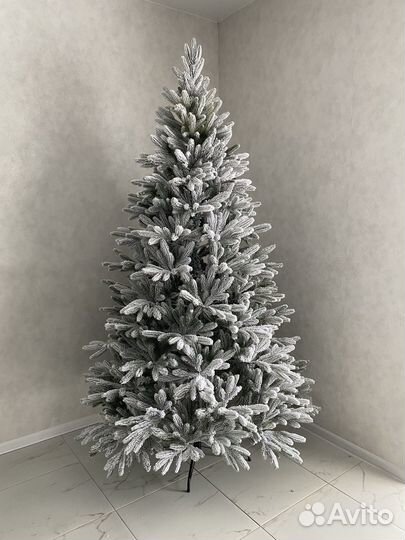 Елка искусственная литая заснеженная