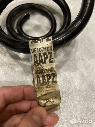 Пружина задней подвески Опель Мокка. Оригинал