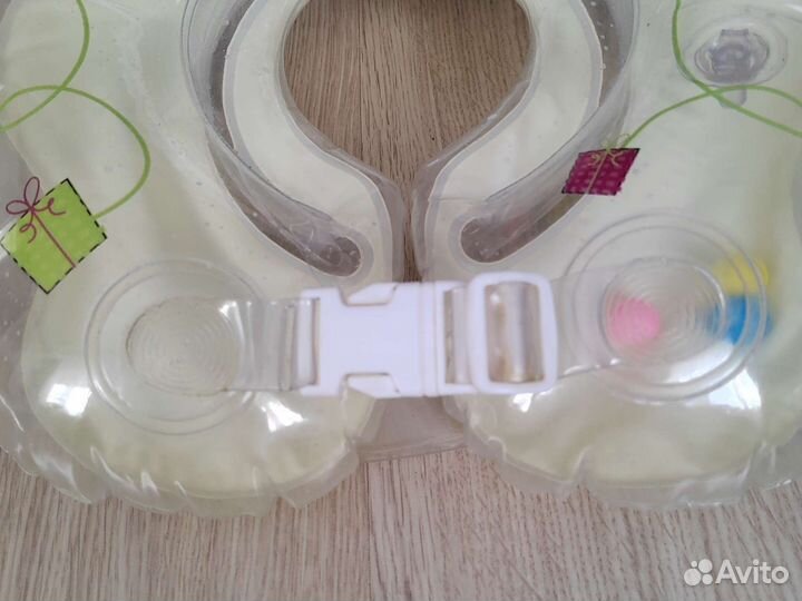 Круг на шею для купания