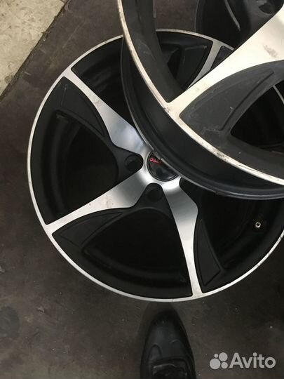 Литые диски r16x105
