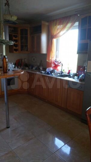 Коттедж 274 м² на участке 15 сот.