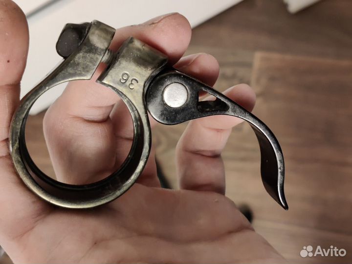 Подседельный штырь Easton, седло Bontrager и зажим