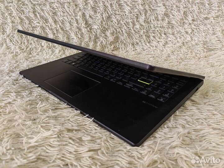 Отличный, компактный Asus для учебы/дома