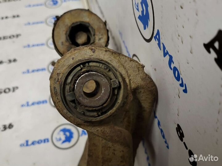 Поворотный кулак задний левый Mazda 6 GH