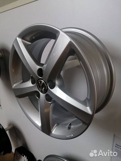 Диск алюминиевый 6R0071495B8Z8