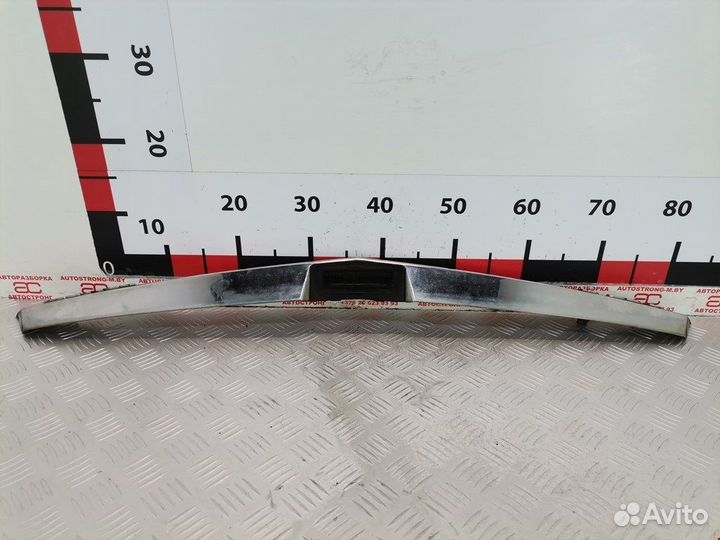 Ручка крышки багажника для Opel Astra H 13223920