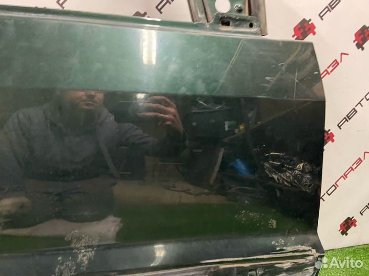 Передняя правая дверь Ford fusion