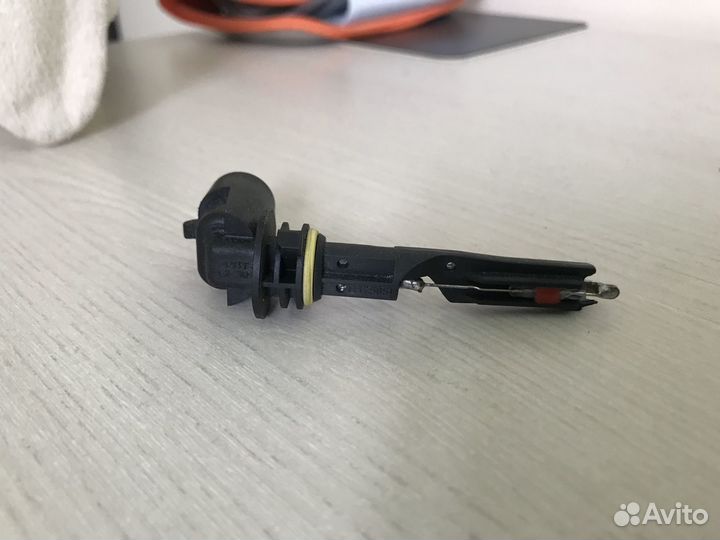 Датчик уровня ож Опель Астра