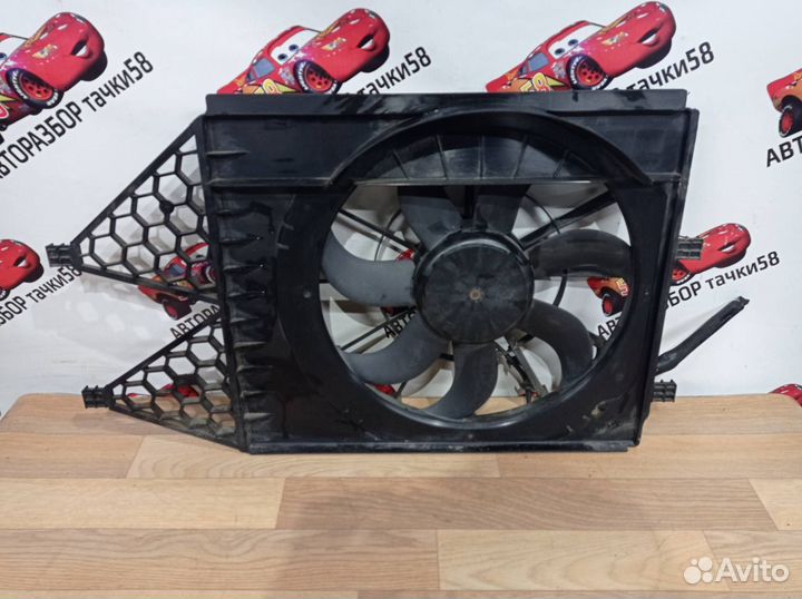 Вентилятор охлаждения Skoda Fabia 2 (5J) рест