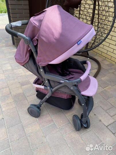 Прогулочная коляска chicco