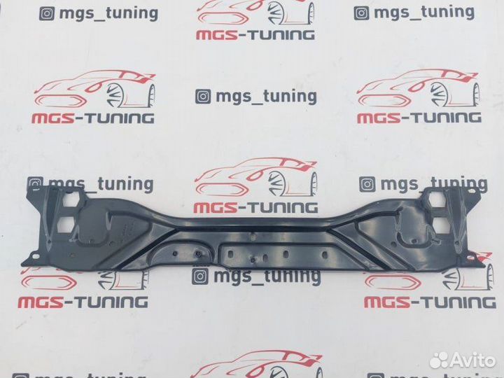 Центральная планка телевизора E-Class W212 13-16гг