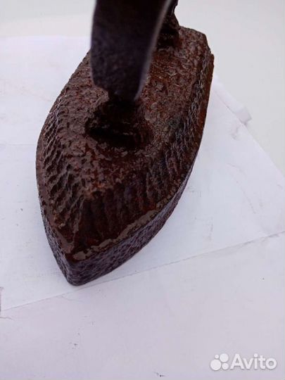 Утюг старинный