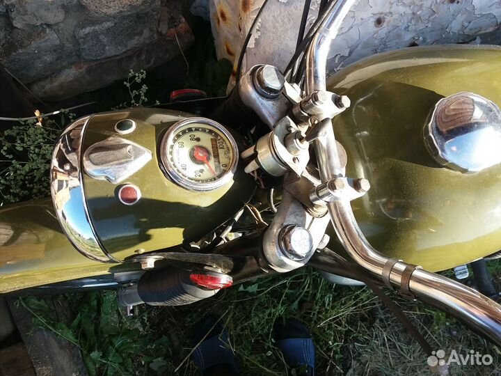 Ретро мотоцикл