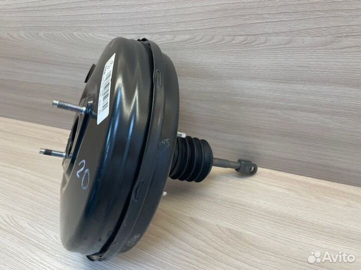 Вакуумный усилитель Renault Logan