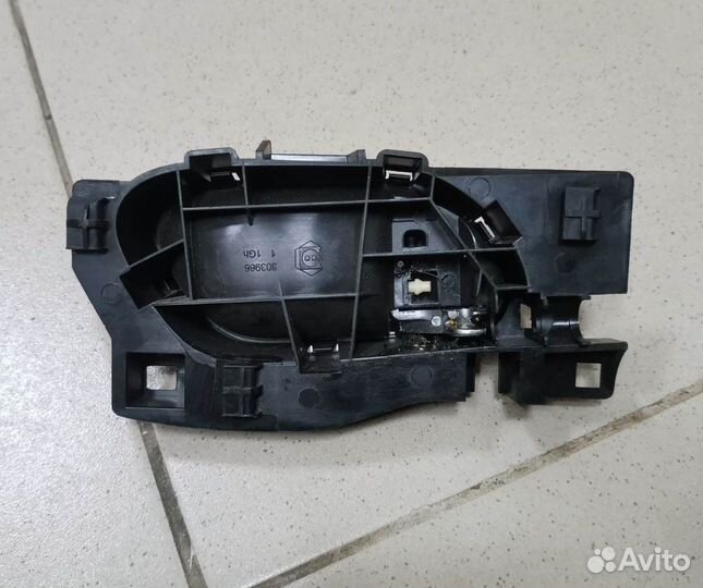 Ручка двери внутренняя передняя левая Peugeot 2008