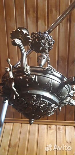 Старинная люстра на рестоврацию