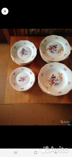 Столовый сервиз новый