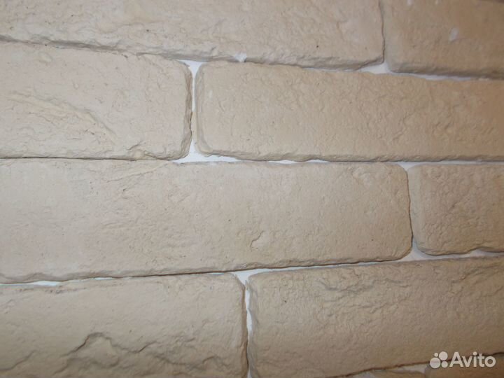 Гипсовая декоративная плитка под кирпич