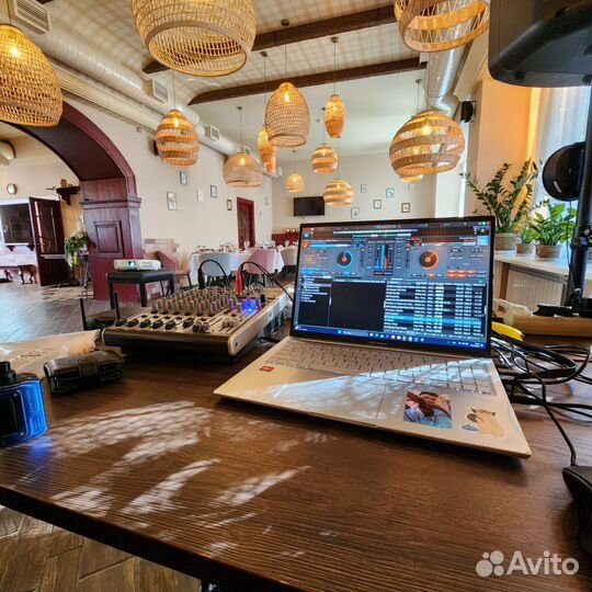 Диджей на мероприятие