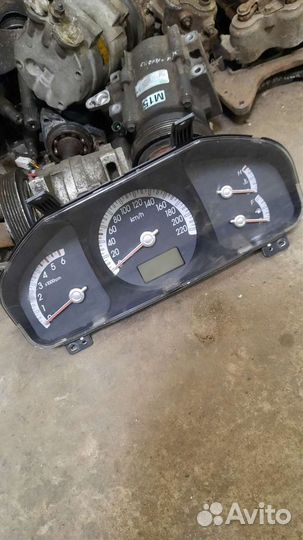 Щиток приборов Киа Спортейдж 2 дизельный