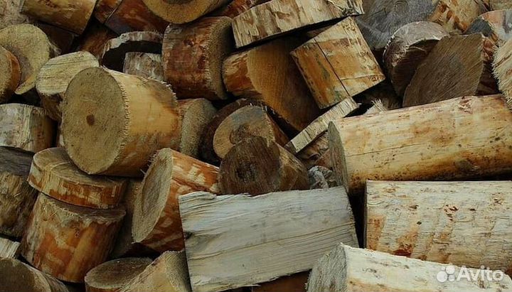 Дрова в дровник